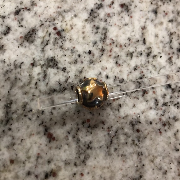 Trollbead gold w/silver - Picture 2 of 2